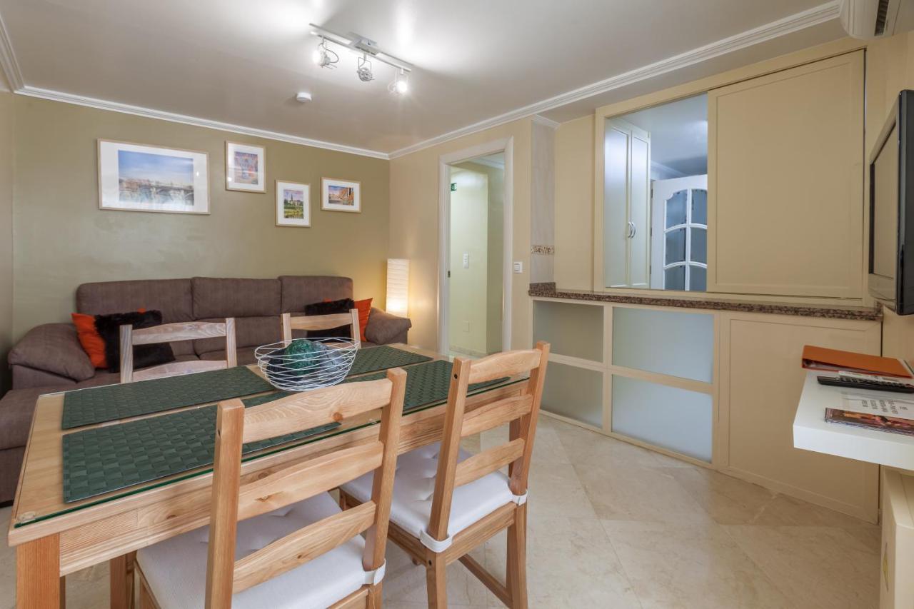 Acogedor Apartamento Junto A La Plaza Del Salvador Sevilla Eksteriør bilde